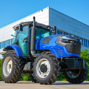 Tractor de prueba de granja Tractor compacto de motor japonés con cargador y accesorios de tractor 3 puntos - Product Image 1