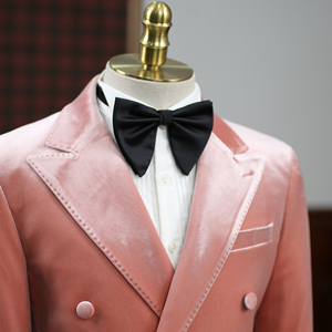 Veste de smoking en velours rose poudré pour <span class=keywords><strong>homme</strong></span>, <span class=keywords><strong>style</strong></span> Gatsby, à double boutonnage et revers pointus, idéale pour les mariages, galas et soirées. - Product Image 2