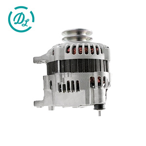 Alternateur de moteur d'excavatrice EexcavaStart pour tracteur M110 A3TB4399 32F271-64010 12V 70A - Product Image 1
