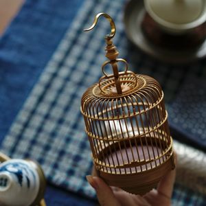Jaula de bambú en miniatura estilo chino, una pequeña jaula de bambú para jugar, adecuada para grillos y mascotas de té. - Product Image 1