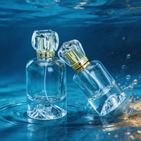 Vente en gros de flacons de parfum en verre noir rectangulaires avec pulvérisateur à pompe, logos personnalisés, luxueux, mats, 30 ml, 50 ml, 100 ml, avec couvercle