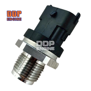 Capteur de pression de carburant Common Rail pour Cummins ISBe ISF ISLe350 3974092 5260245 5260246 0281002937 0281006364 0281002851 - Product Image 1