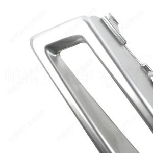 Land Rover Discovery Sport 2015-2018 - Bezzes de phares antibrouillard argentés - Couvre-pare-chocs avant - Matériau ABS - Fixation par vis - Product Image 5