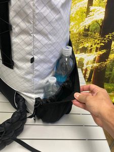 Zaino OEM 40-55L con Chiusura Roll Top per Escursionismo, Campeggio e Montagna, Impermeabile, Ecologico, Bianco - Product Image 5