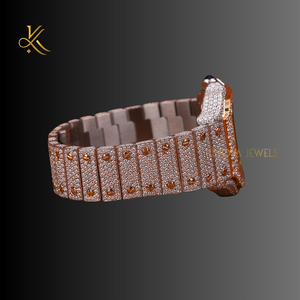 Montre de luxe en moissanite pour homme, fabrication haut de gamme, élégante montre conçue pour le style et la sophistication - Product Image 2