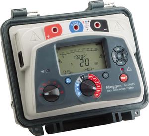 เครื่องทดสอบความต้านทานฉนวน Megger MIT1025 สำหรับการทดสอบและการบำรุงรักษาอุปกรณ์ไฟฟ้าแรงสูง - Product Image 3