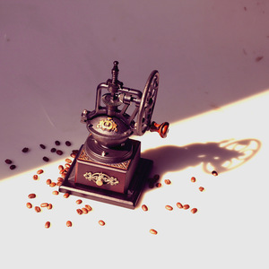 เครื่องบดกาแฟแบบ<span class=keywords><strong>มือ</strong></span><span class=keywords><strong>หมุน</strong></span> วัสดุไม้และเหล็กหล่อ <span class=keywords><strong>ราคา</strong></span>โรงงาน รุ่นทันสมัย - Product Image 5