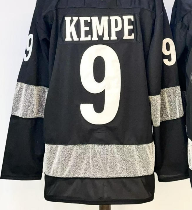 New 9 Kempe Black