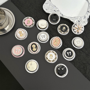 자석식 소형 인기 인터넷 유명인 데스크 마운트 라이트 럭셔리 우아한 휴대폰 거치대 - Product Image 2