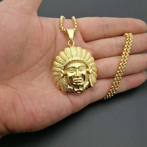 Vintage Indian Tride Chief Indians anziani collana con ciondolo in acciaio inossidabile placcato oro 18 carati per uomo - Product Image 2