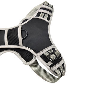 เสื้อกั๊กสุนัขแบบปรับได้ ทนทาน คุณภาพสูง ผ้าอ็อกซ์ฟอร์ดสะท้อนแสง สำหรับกิจกรรมกลางแจ้ง พร้อมสายรัดแบบนุ่ม  รับออกแบบโลโก้แบรนด์ตามสั่ง - Product Image 3