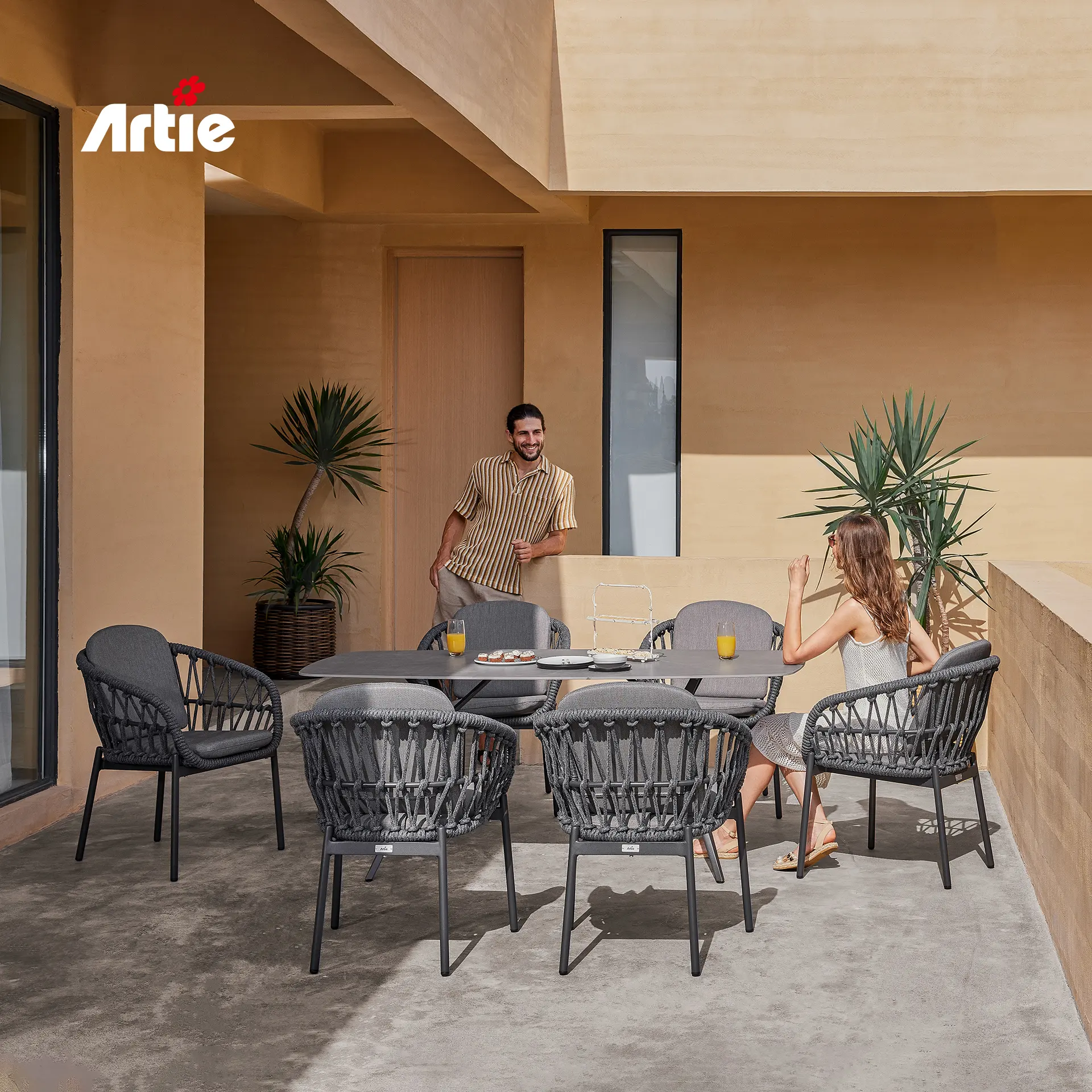 Artie Outdoor Restaurant Furniture Dining Set Modern Durable Aluminum Garden Dining Table And Chairs