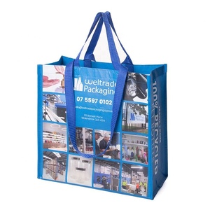 Bolsa de compras de PET reciclada personalizada, bolsa de botella de plástico reutilizable con patrón de letras - Product Image 1