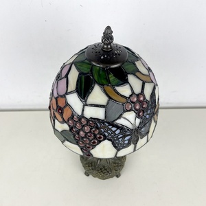 LongHuiJing Tiffany Scandinavian Simple Stained Glass Red Green Flexible Flower Butterfly 8Inch LED AC Eco-Friendly Table Lamp - Product Image 6