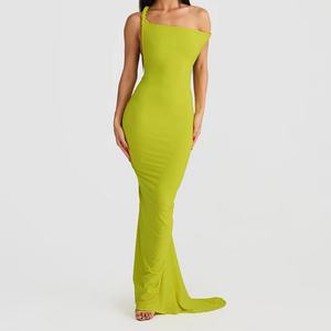 Vestido Maxi Plisado con Cuello Halter y Espalda Descubierta para Mujer, Nuevo Modelo de Verano, OEM ODM Personalizado - Product Image 2