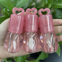 Emballage vide de tube de brillant à lèvres rose clair personnalisé de 3ml en ABS avec grande baguette magique de marque privée pour la sérigraphie cosmétique