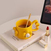 BHM Tasse en céramique mignonne style Instagram |   Capacité de 240 ml |   Couleurs violette vif/jaune |   Lave-vaisselle et micro-ondes compatibles |   Tasse