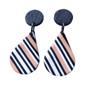 Pendientes de aro con patrón de palanca verde azul en negrita, pendientes de gota para mujer, joyería llamativa de moda, Perla de diamante, accesorio de regalo de piedra principal - Product Image 2
