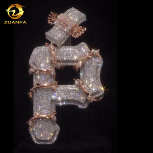 Luxuriöser Buchstaben-Anhänger Hip Hop Schmuck Iced Out Diamant-Anhänger VVS Custom Baguette Moissanit Initialien-Anhänger - Product Image 1