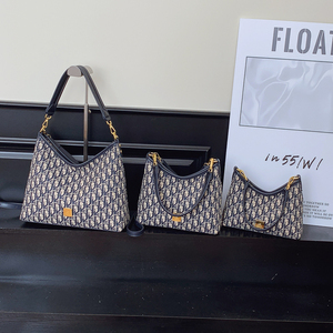 Sac fourre-tout en PU de haute qualité. Sac à main élégant pour femme. Convient à un usage quotidien. - Product Image 6