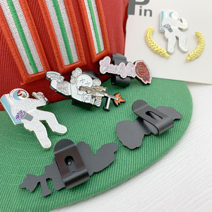 Épingles à chapeau en métal, motif astronaute de dessin animé, type boucle, 20 mm, finition brillante, usage général - Product Image 2
