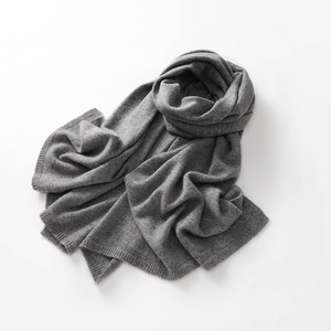 Écharpe en laine de cachemire mélangée tricotée pour femmes, écharpe longue et chaude pour l'hiver, écharpe unie, fabrication OEM personnalisée, usine de cachemire de <span class=keywords><strong>Mongolie</strong></span> intérieure - Product Image 1