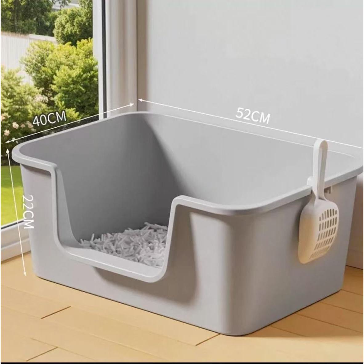 Carré gris de 52 cm à dos ouvert.