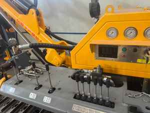 Macchina Perforatrice Idraulica DTH Mobile su Cingoli per Estrazione Mineraria di Superficie per l'Estrazione dell'<span class=keywords><strong>Oro</strong></span> - Product Image 5