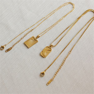 2023 Hip Hop Piring Matahari Bulan Warna Emas Hadiah Kalung Liontin Wanita Stainless Steel Perhiasan Tahan Air Vendor - Product Image 6