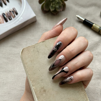 Grosir Pabrik 10Pcs Campuran Kuku Palsu 3D ABS Buatan Tangan Mewah Elegan Bentuk Almond Stiletto Dapat Digunakan Kembali
