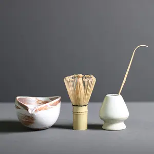 Set kocokan Matcha kustom kualitas tinggi, dengan mangkuk keramik bubuk teh hijau matcha, tempat pengocok bambu dengan kotak hadiah kemasan