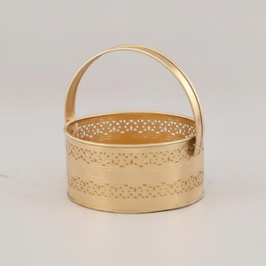 Cesta de regalo de metal de diseño fabuloso con mango plegable Cesta de metal de tamaño mediano de forma personalizada para la venta caliente - Product Image 1