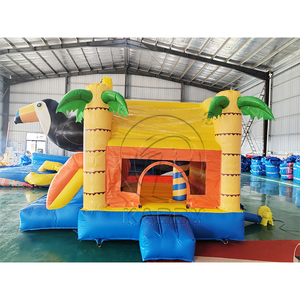 Château gonflable commercial en PVC pour la location, motif animaux de la savane, idéal pour les fêtes d'anniversaire - Product Image 3