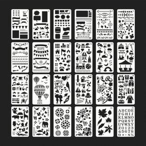 Kit de pochoirs en plastique découpés au laser pour dessin et lettrage, avec design, taille et forme personnalisables pour la peinture des enfants - Product Image 1