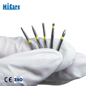 Kit de fraises diamantées FG à code couleur avec plusieurs granulométries pour le travail sur les composites, les céramiques et les travaux de restauration - Product Image 1