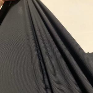 Tela elástica de 4 vías para ropa deportiva, tejido 70D 150GSM calvario de sarga completamente mate 88 poliamida 12 ELASTANO - Product Image 2