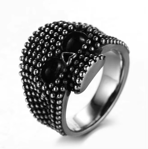 Bijoux en acier inoxydable punk anneaux de crâne pour hommes DM233 - Product Image 4