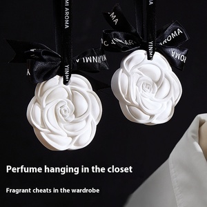 90-Ngày Lâu Dài Thơm Thạch Cao Rose Thiết Kế Rắn Xách Tay Xe Làm Mát Không Khí Cho Xe Ô Tô Khách Sạn & Tủ - Product Image 1