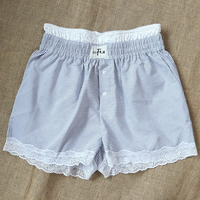 Shorts pour femmes en coton rayé avec logo personnalisé, tissu doux et respirant, ourlet en dentelle, taille élastique, pour vêtements de nuit et tenues décontractées