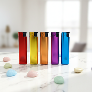 Encendedor de Gas Metálico Recargable, Portátil, Resistente al Viento, para Cigarrillos, Cigarros, Fumar, Camping, Fiestas, Uso en Exteriores, Ecológico - Product Image 1