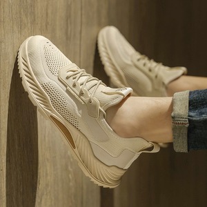 Chaussures argentées très rares, style <span class=keywords><strong>femme</strong></span>, <span class=keywords><strong>nouvelle</strong></span> <span class=keywords><strong>collection</strong></span> Printemps 2025, style couple, chaussures de course, effet rehausseur homme - Product Image 3