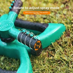 Boquilla de pulverización giratoria de 360 grados para riego de paisajes, herramienta de riego de flores de PP, pulverizador de niebla para jardín - Product Image 4