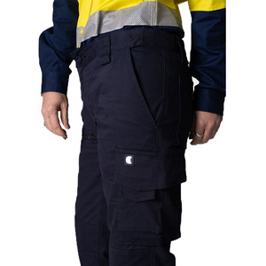 Pantalones de seis bolsillos de seguridad OEM de alta visibilidad para ingenieros y uniformes de trabajo Ropa de trabajo industrial de etiqueta privada para hombres - Product Image 3