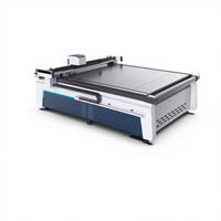 Machine de découpe automatique de patrons de vêtements CNC pour la découpe de modèles