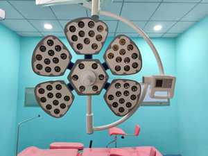 Lampe chirurgicale sans ombre à trois à cinq pétales pour hôpital, lampe d'inspection pour salon de beauté - Product Image 2