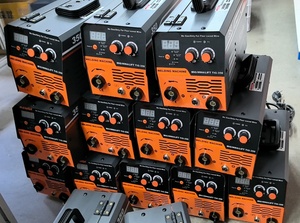 Soldador profesional <span class=keywords><strong>3</strong></span> en 1 MIG MMA TIG portátil 220V sin máquina <span class=keywords><strong>de</strong></span> soldadura <span class=keywords><strong>de</strong></span> Gas con arranque en caliente automático para fijación <span class=keywords><strong>de</strong></span> cuadro <span class=keywords><strong>de</strong></span> bicicleta - Product Image 2