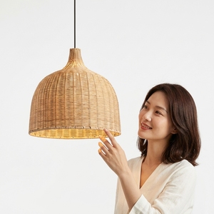 Lampe suspendue en rotin tissé à la main, lampe suspendue en lattes tissées naturelles, luminaire de plafond contemporain en forme de dôme, à intensité variable, CRI 95 élevé pour <span class=keywords><strong>le</strong></span> salon - Product Image 3