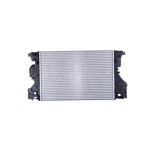 Chính hãng OEM <span class=keywords><strong>intercooler</strong></span> cho Mercedes Benz A220 A250 <span class=keywords><strong>cla250</strong></span> gla250 a2475006100 247500610068 thay thế động cơ làm mát <span class=keywords><strong>intercooler</strong></span> - Product Image 2