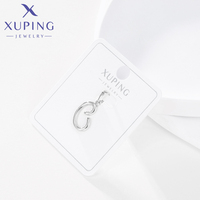 47394 Bijoux XUPING en gros, pendentif lettre C en écriture cursive audacieuse plaqué or, alphabet pour la fabrication de bijoux DIY, accessoire