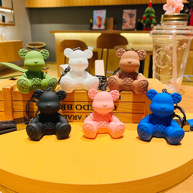 Cute Resin Teddy Bear Keychain Tie Bear Key Chains Women Bag Car KeyRing Mobile Phone Charm Pendant Jewelry Accessory Girl Gifts